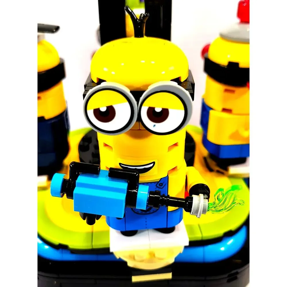 LEGO 75582 Despicable Me 4 BRICK-BUILT GRU AND MINIONS Complete, Used, See Pics!